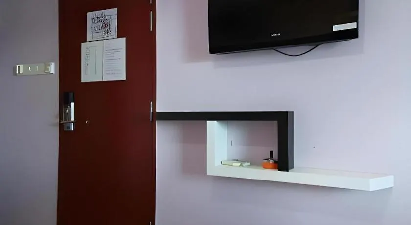 Hotel Star Moon ملقا ماليزيا