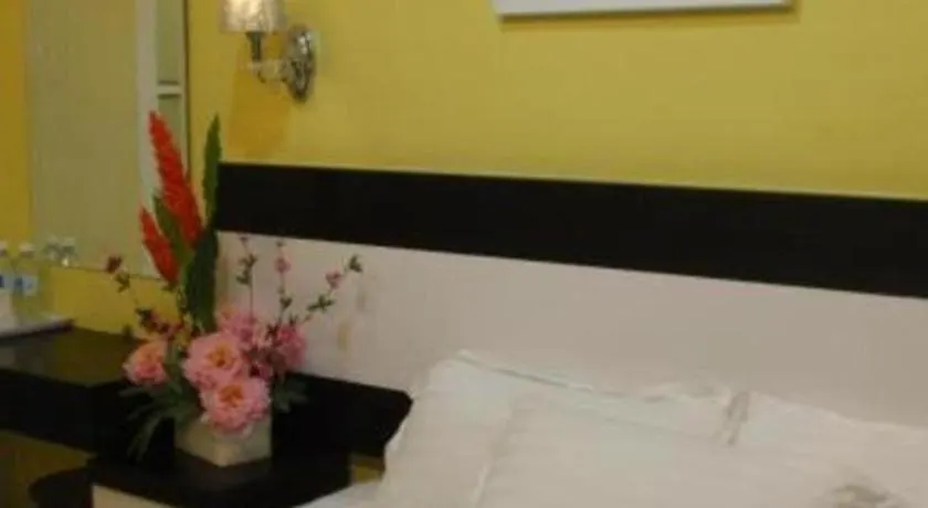 Hotel Star Moon Malacca 2*,